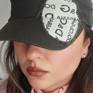 D&G Black Cap with Logo Detail